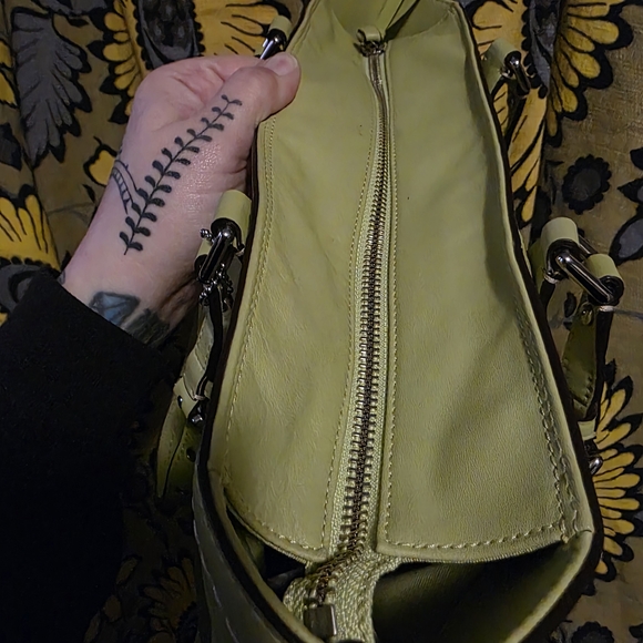 Coach Gallery Tote in a lime green (sometimes referred to as "pear") leather. - Picture 7 of 9